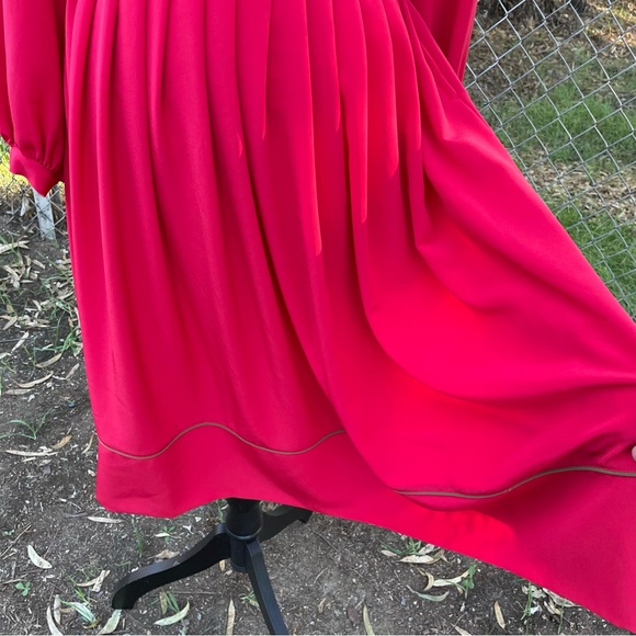 VINTAGE 80’s I. Magnin Designer RED Dress with Self-Tie- CLASSIC FASHION! - Picture 8 of 14